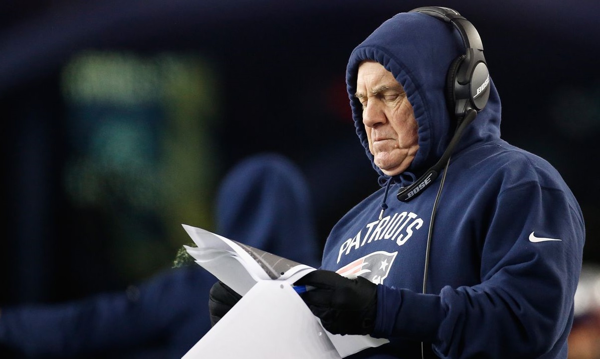 belichick_reading