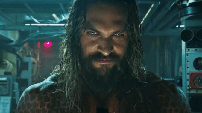 momoa_smirk