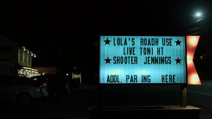 lolas_roadhouse